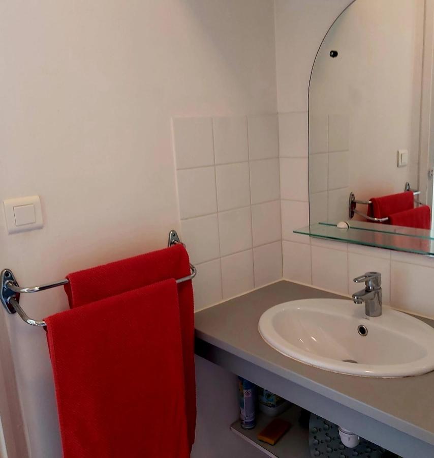 Studio Tout Confort A 300 M Des Thermes Cazaubon Екстериор снимка